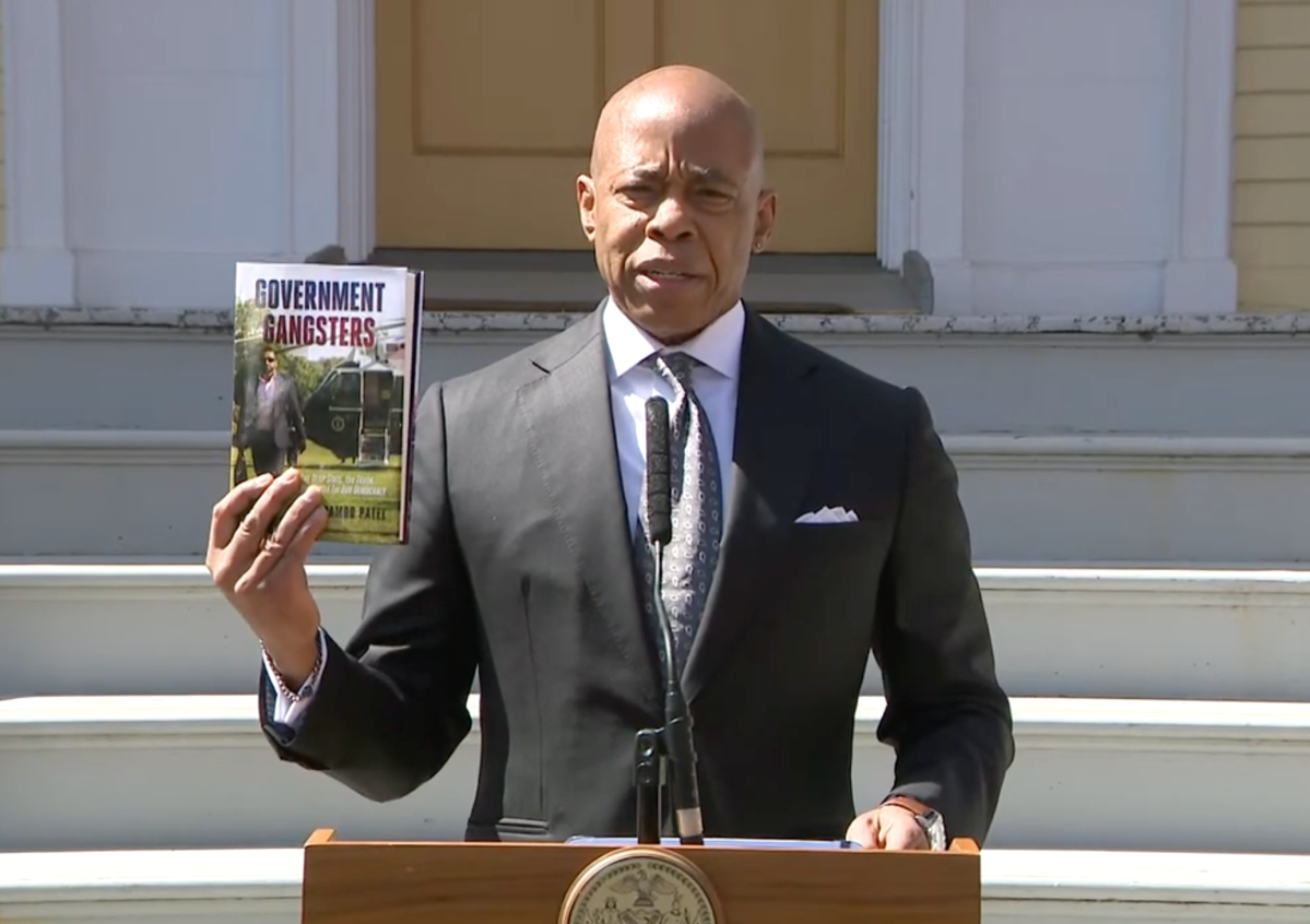 'End of this chapter': Mayor Adams celebrates end of criminal corruption case, hawks Trump FBI director's 'deep state' book 3